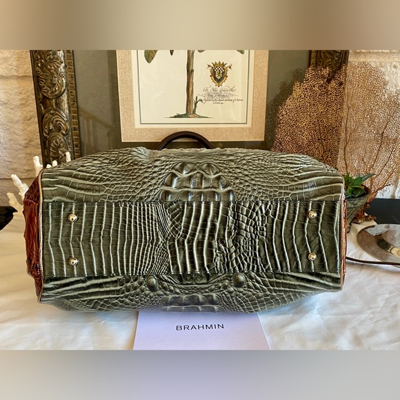 Brahmin🌿SERPENTINE HEARTWOOD ELISA SATCHEL 
NEW WITH ATTACHED TAG🍃$435 MSRP🍃 - Picture 8 of 15